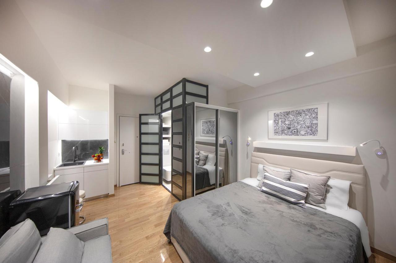 The Monastiraki Metro Lux Suite! Atina Dış mekan fotoğraf