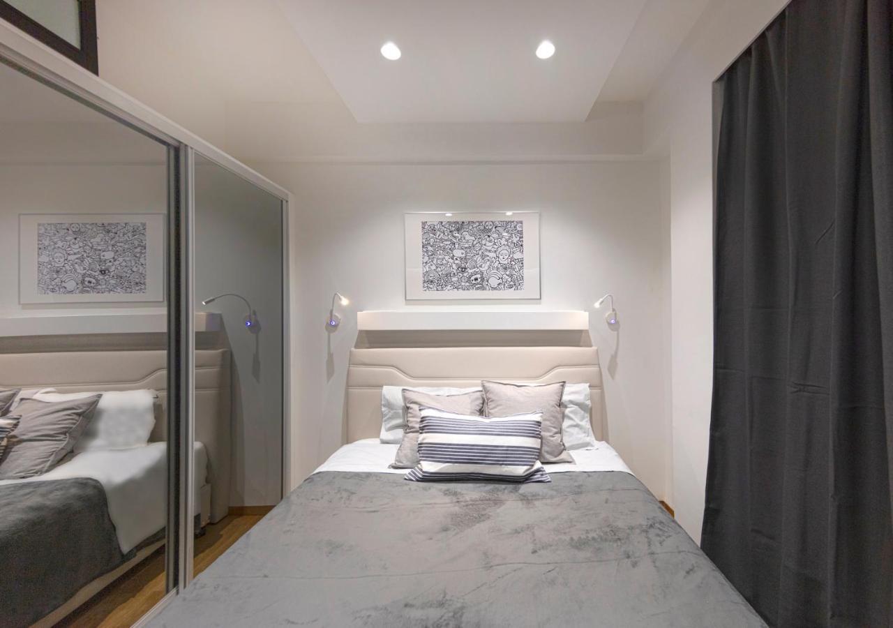 The Monastiraki Metro Lux Suite! Atina Dış mekan fotoğraf