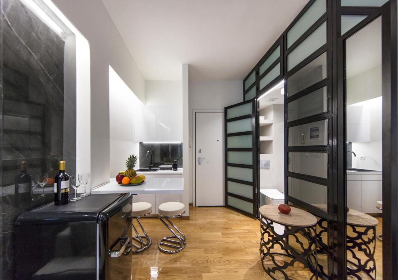 The Monastiraki Metro Lux Suite! Atina Dış mekan fotoğraf
