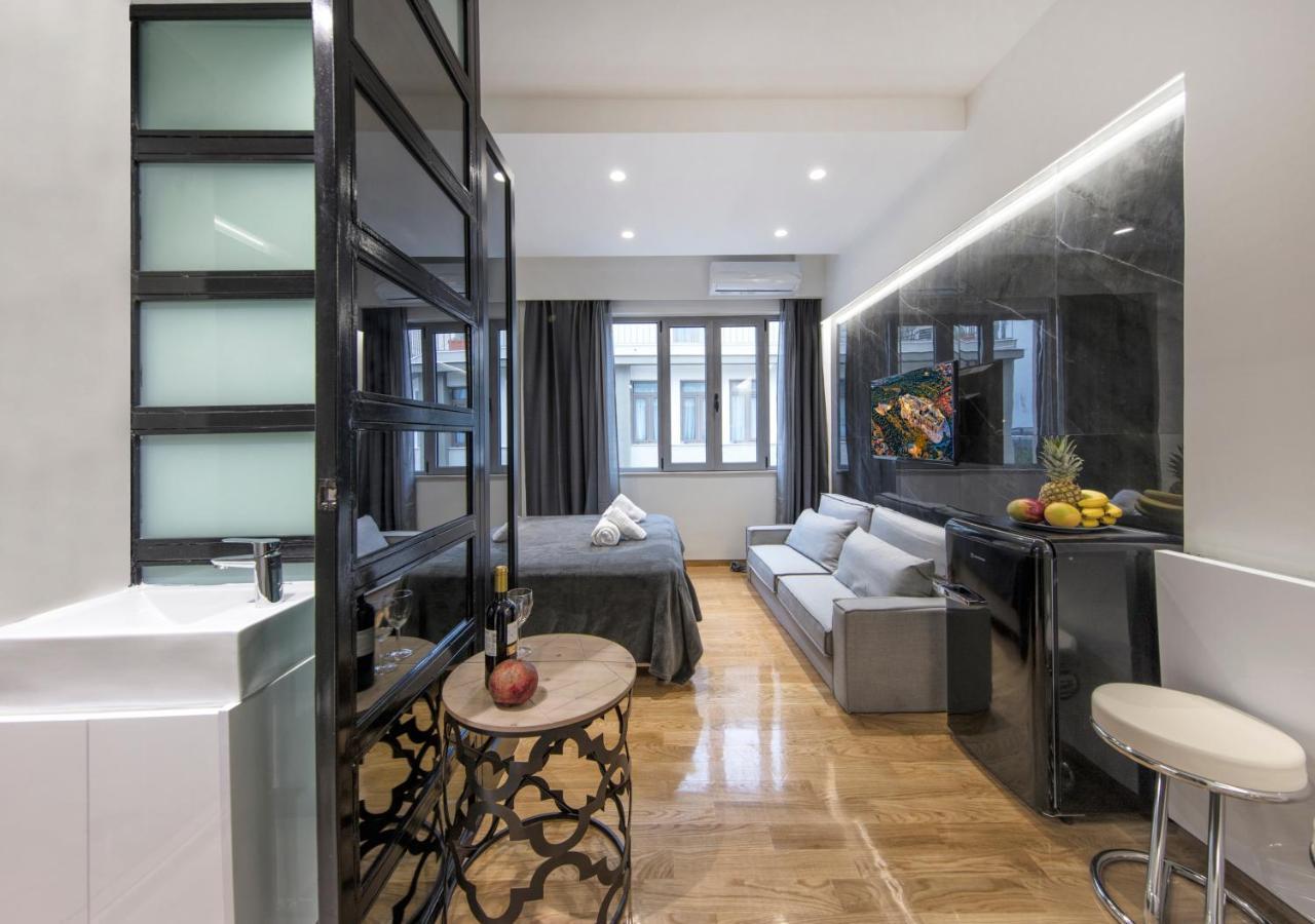The Monastiraki Metro Lux Suite! Atina Dış mekan fotoğraf